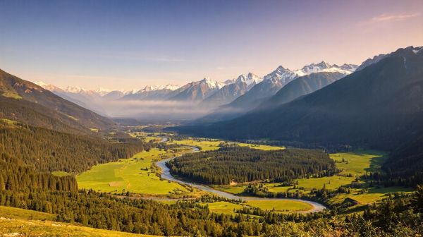Classer les incontournables des paysages des Alpes: vallée de l'Ubaye